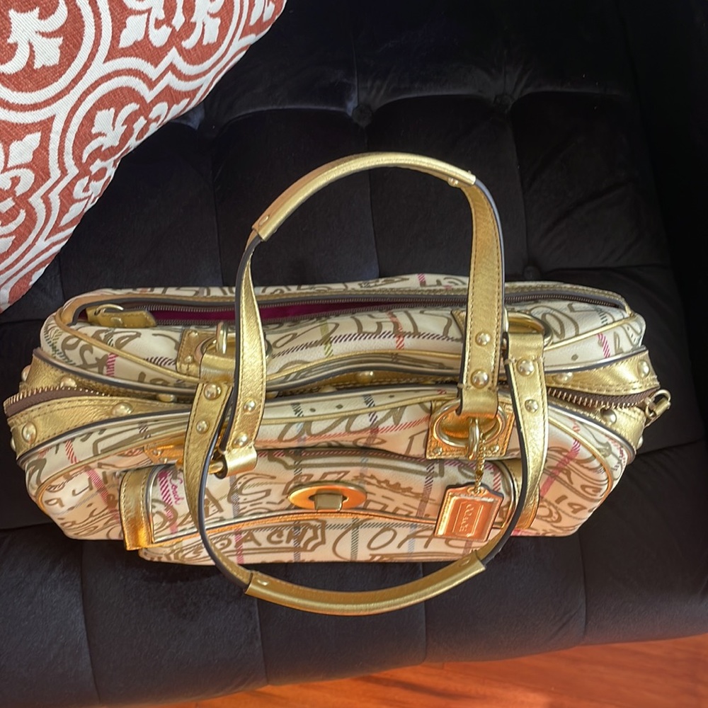 Y2k Beautiful Coach “Graffiti Tattersall / Poppy” Wit… - Gem